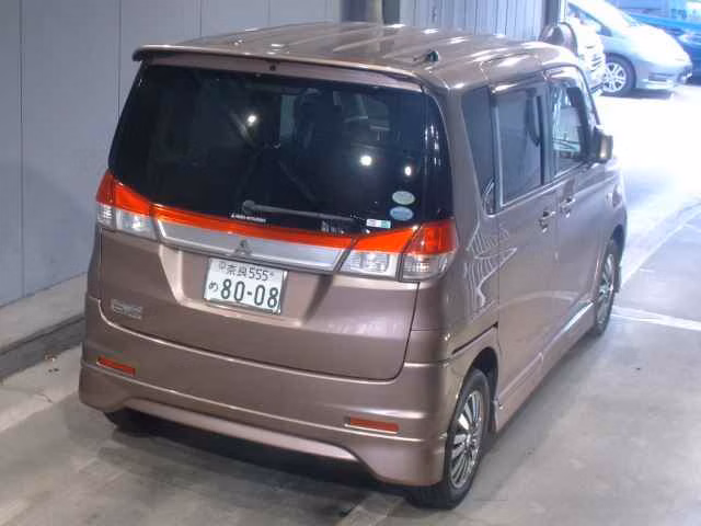 MITSUBISHI DELICA D:2
