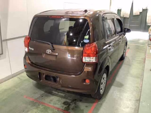 TOYOTA PORTE