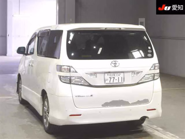 TOYOTA VELLFIRE