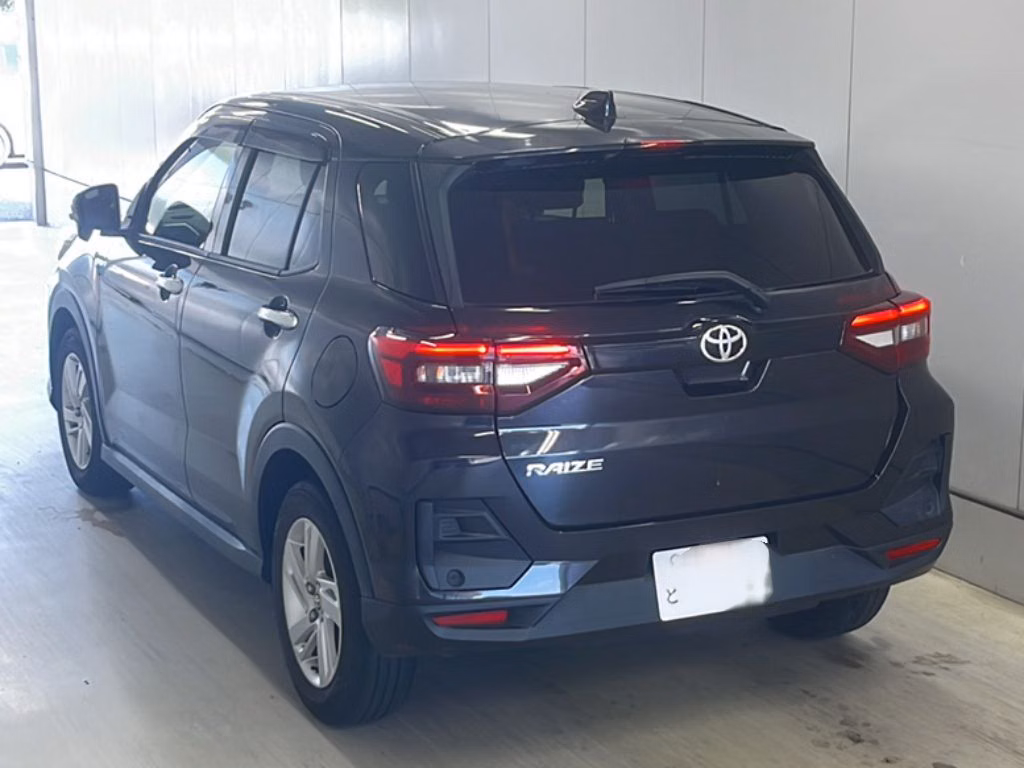 TOYOTA RAIZE
