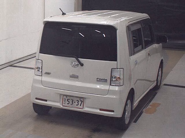 DAIHATSU MOVE CONTE