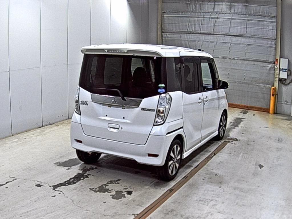 MITSUBISHI EK SPACE
