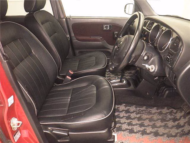 DAIHATSU MIRA GINO