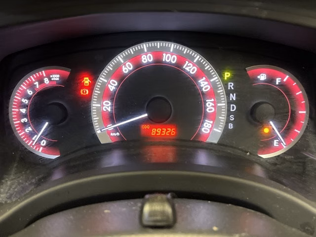 TOYOTA ISIS