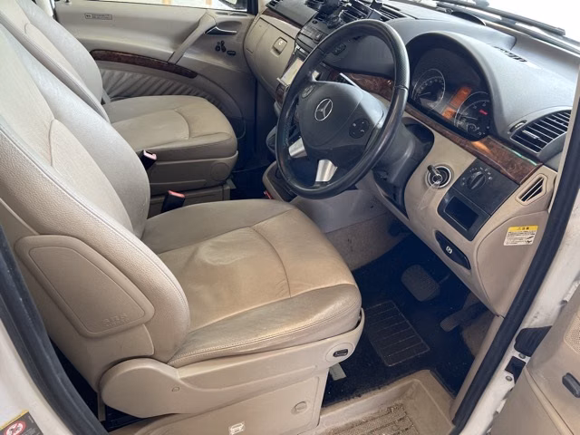 MERCEDES-BENZ V-CLASS