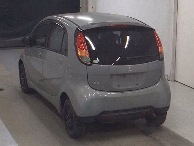 MITSUBISHI I