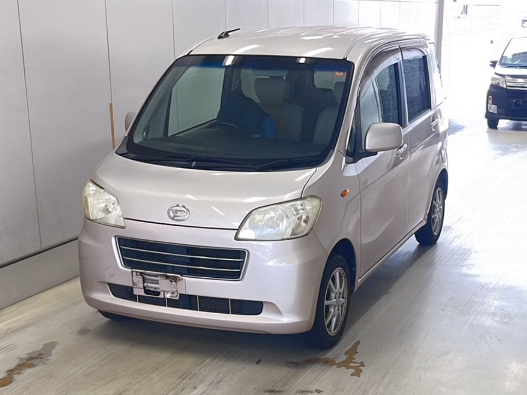 DAIHATSU TANTO EXE