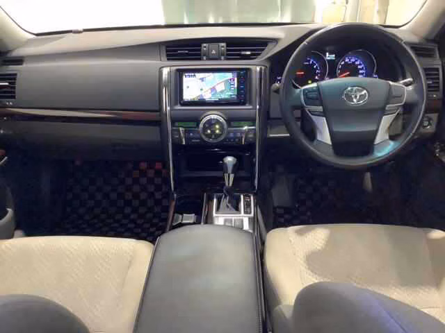 TOYOTA MARK X