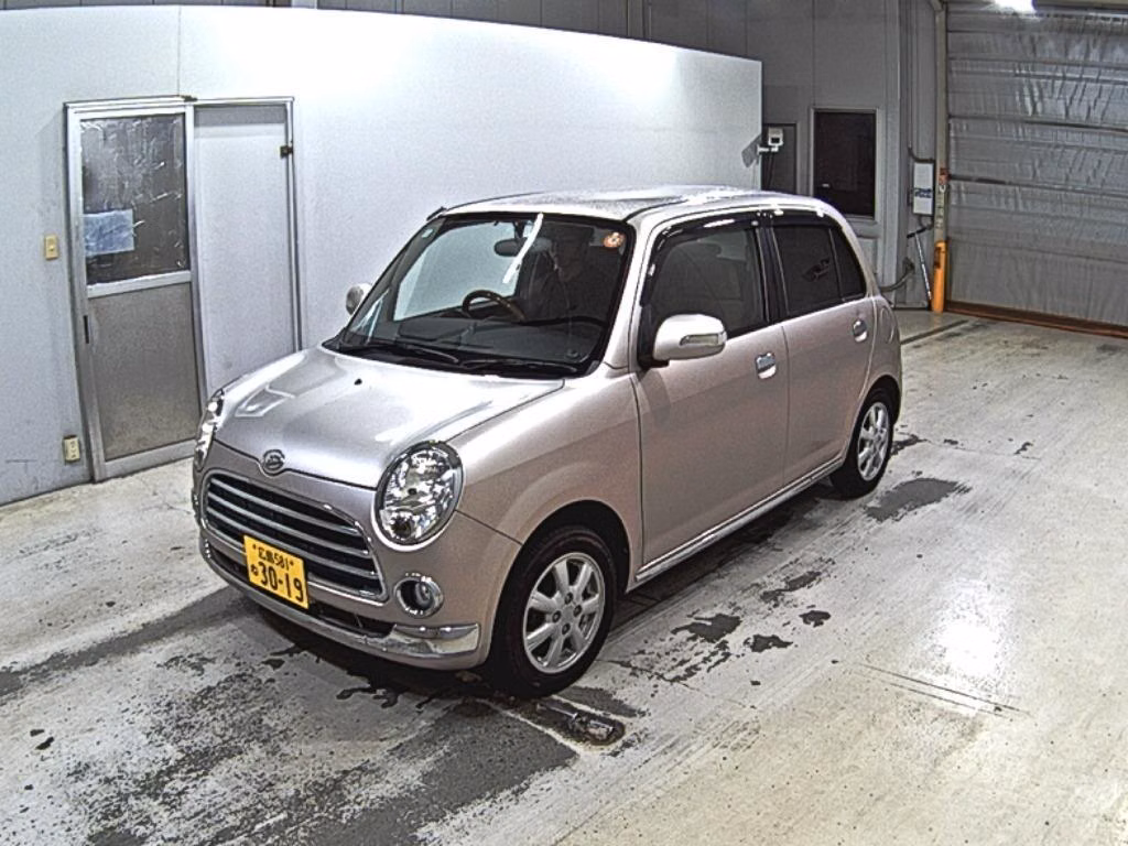 DAIHATSU MIRA GINO