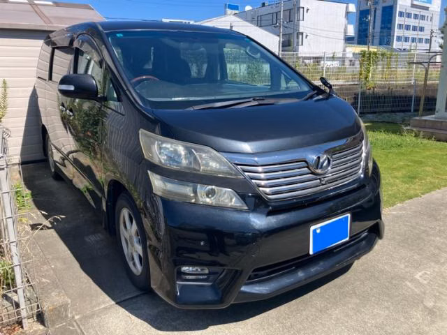 TOYOTA VELLFIRE