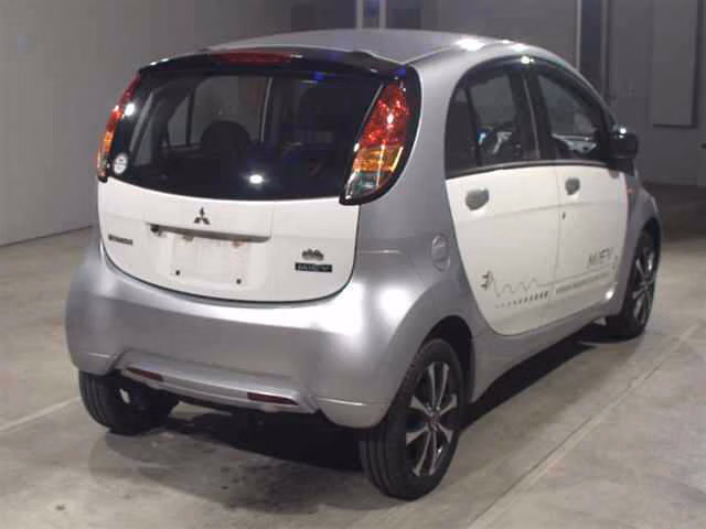 MITSUBISHI I-MIEV