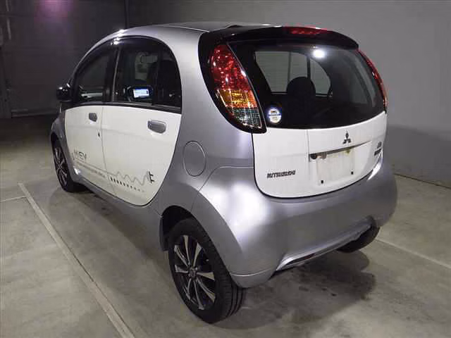 MITSUBISHI I-MIEV