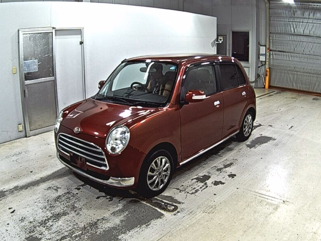 DAIHATSU MIRA GINO