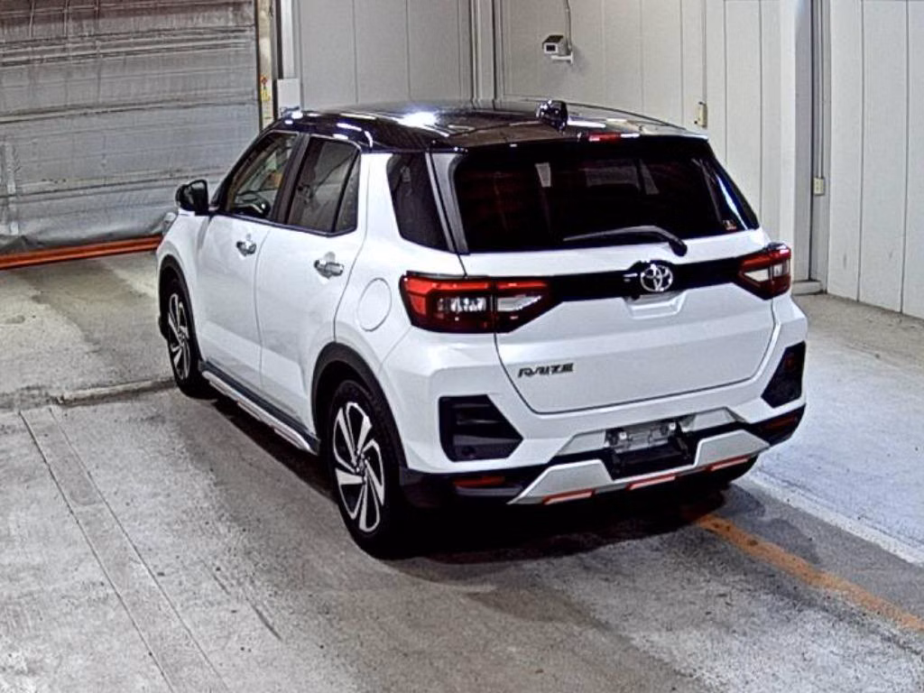 TOYOTA RAIZE