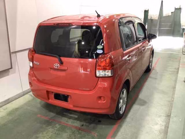 TOYOTA PORTE