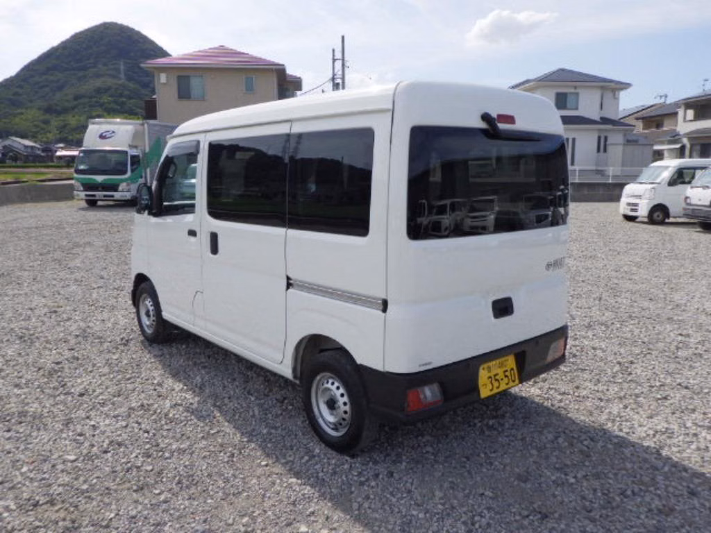 DAIHATSU ATRAI