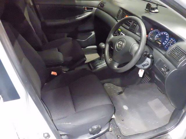 TOYOTA COROLLA RUNX