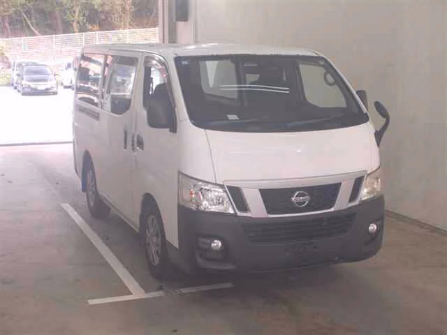 NISSAN NV350 CARAVAN