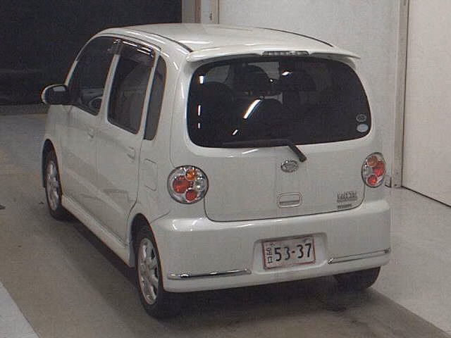 DAIHATSU MOVE LATTE