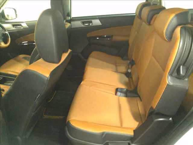 SUBARU EXIGA CROSSOVER 7