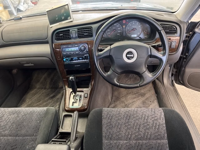 SUBARU LEGACY