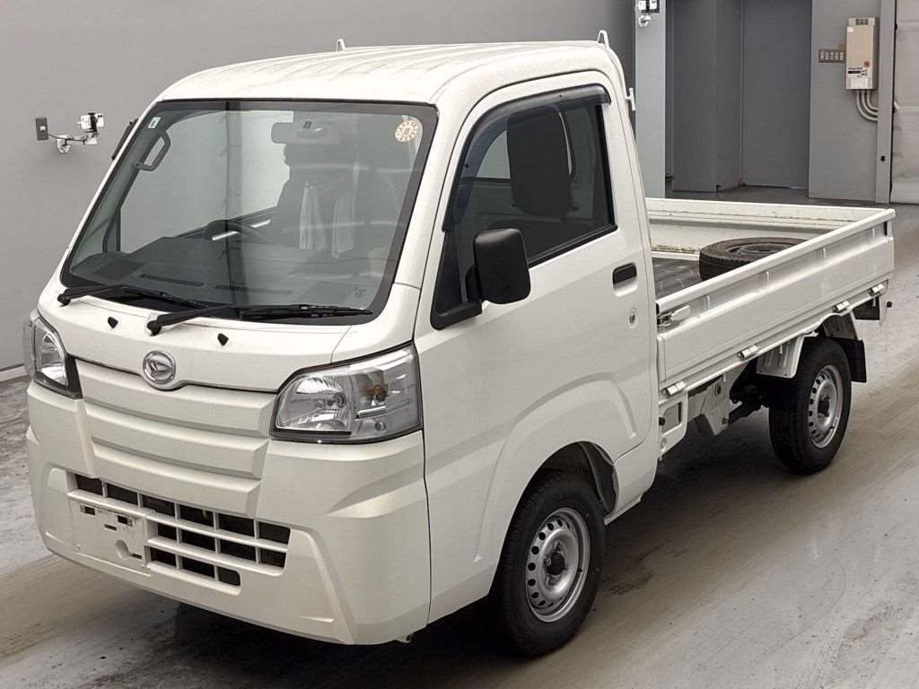 TOYOTA PIXIS VAN