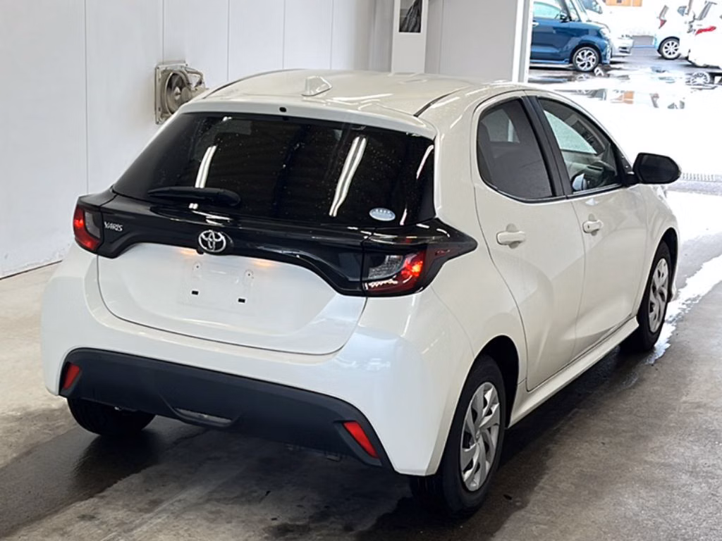 TOYOTA YARIS