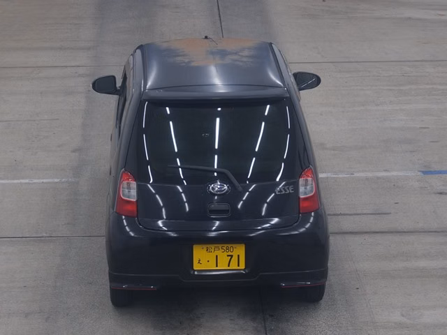 DAIHATSU ESSE