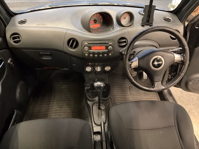 DAIHATSU ESSE