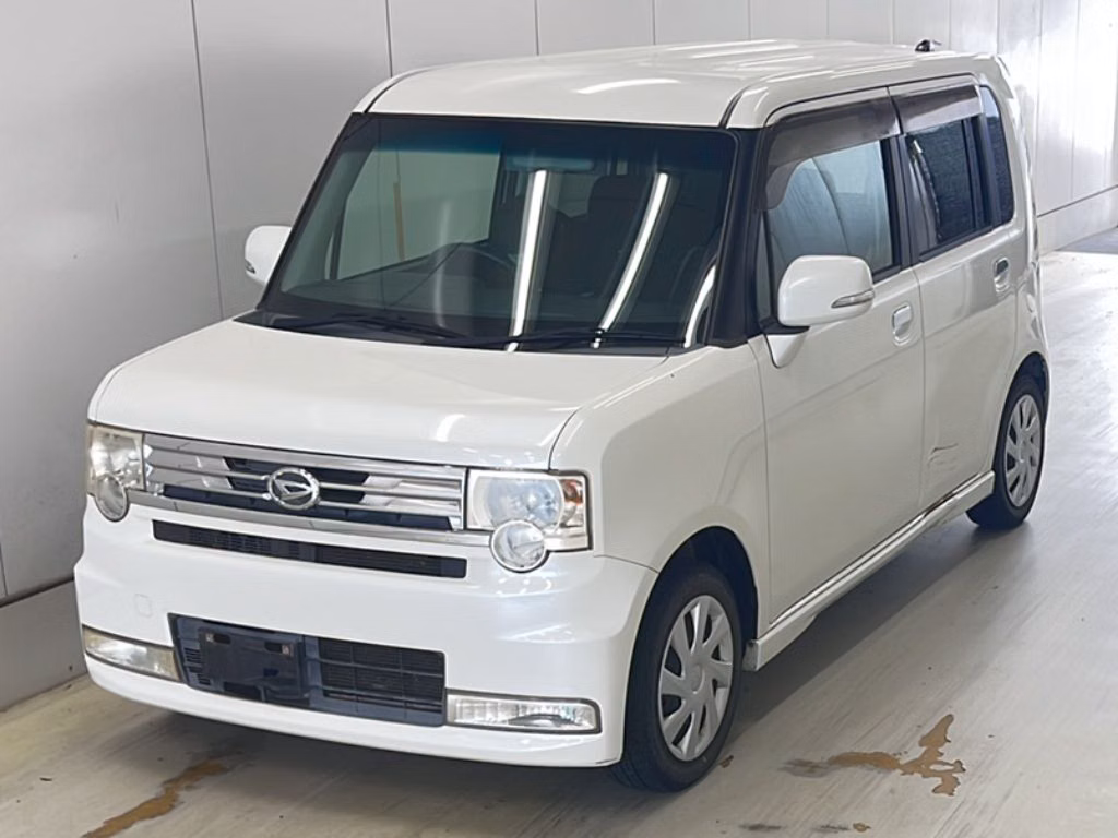 DAIHATSU MOVE CONTE