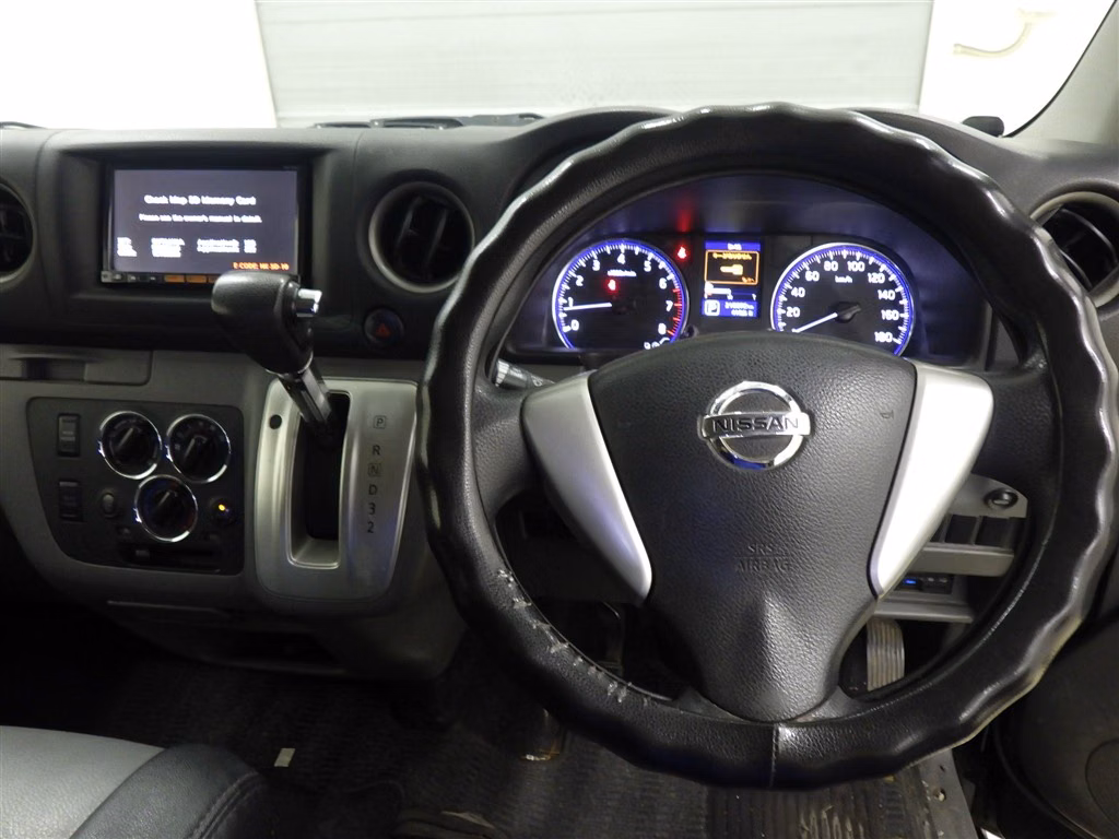 NISSAN NV350 CARAVAN