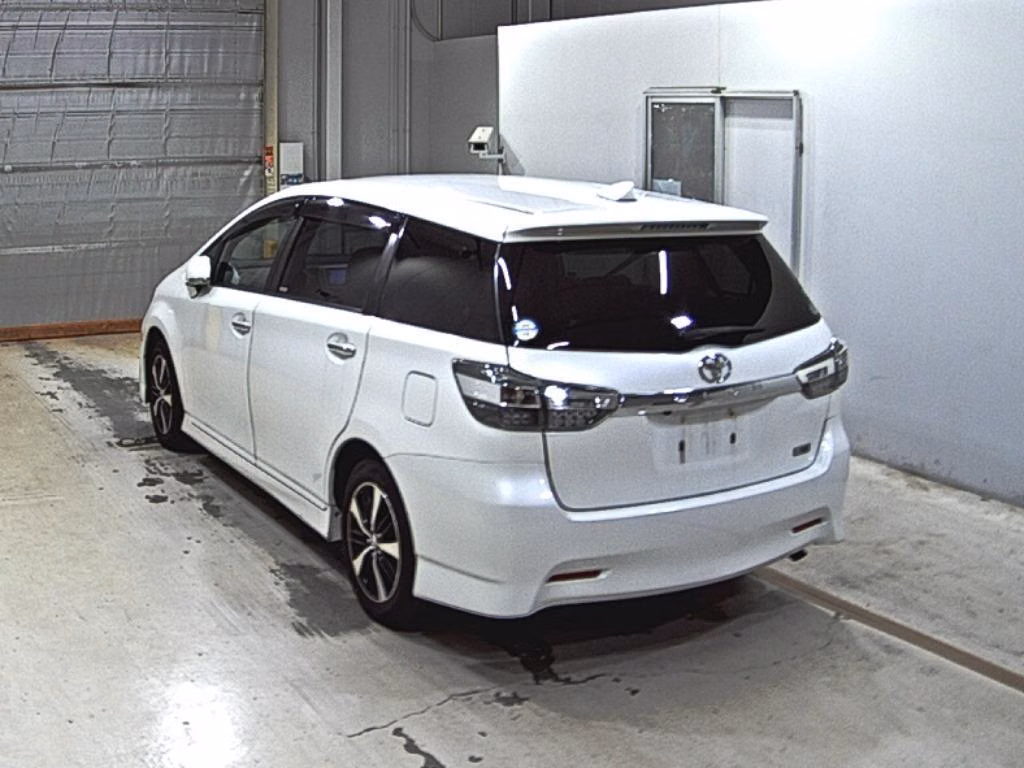 TOYOTA WISH