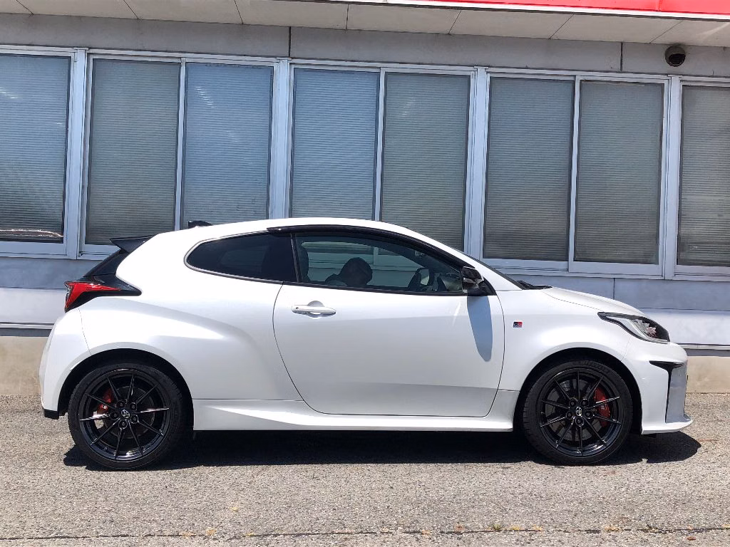 TOYOTA GR YARIS