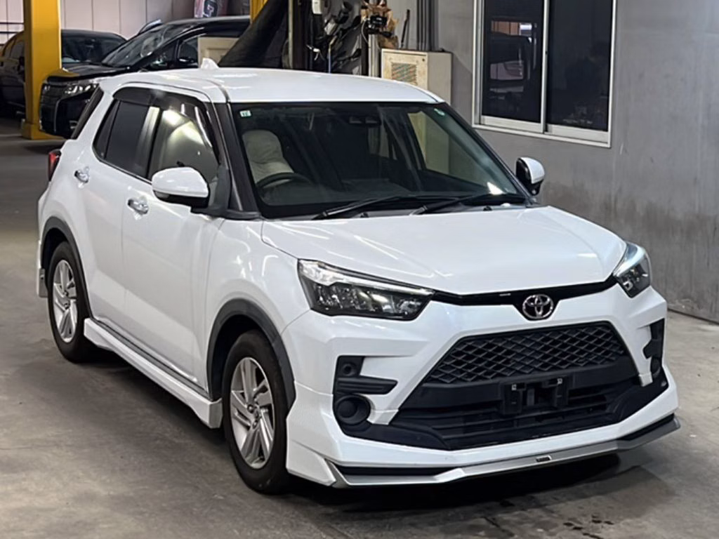 TOYOTA RAIZE