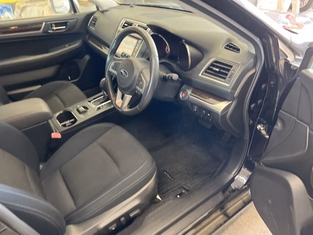 SUBARU LEGACY B4