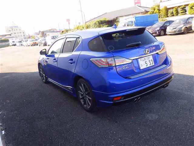 LEXUS CT200H