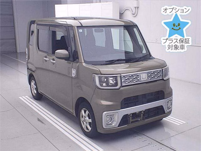 DAIHATSU WAKE
