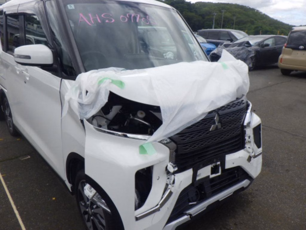 MITSUBISHI EK SPACE