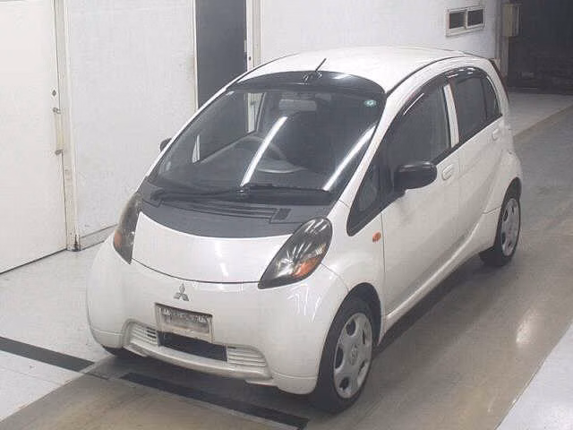 MITSUBISHI I