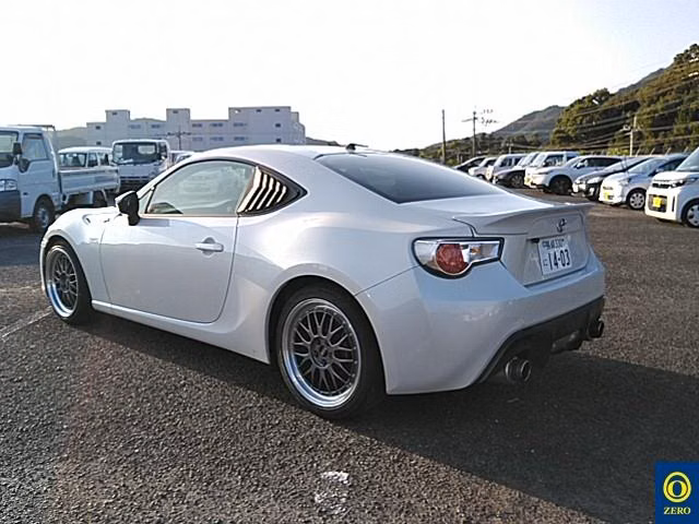 TOYOTA GT 86