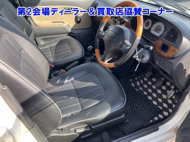 DAIHATSU MIRA GINO