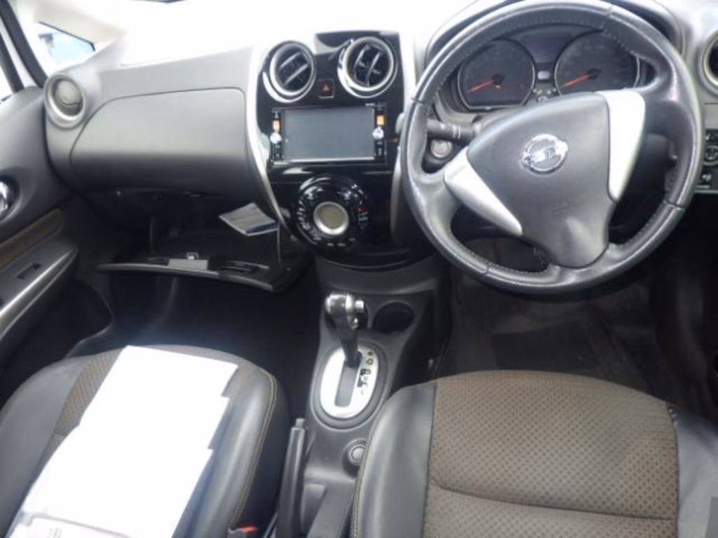 NISSAN NOTE
