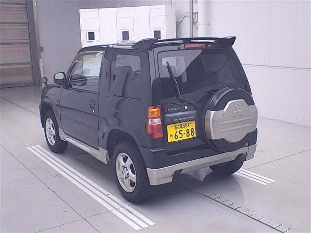 MITSUBISHI PAJERO MINI