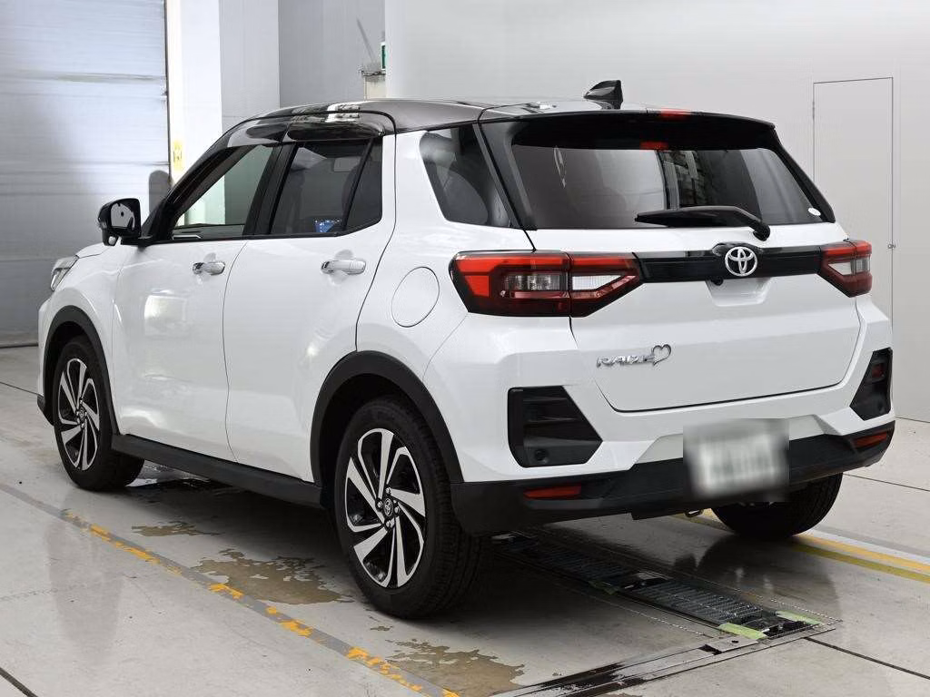 TOYOTA RAIZE