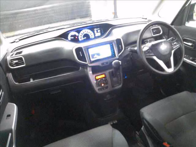 MITSUBISHI DELICA D:2