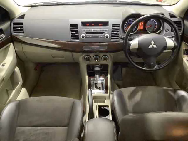 MITSUBISHI GALANT FORTIS