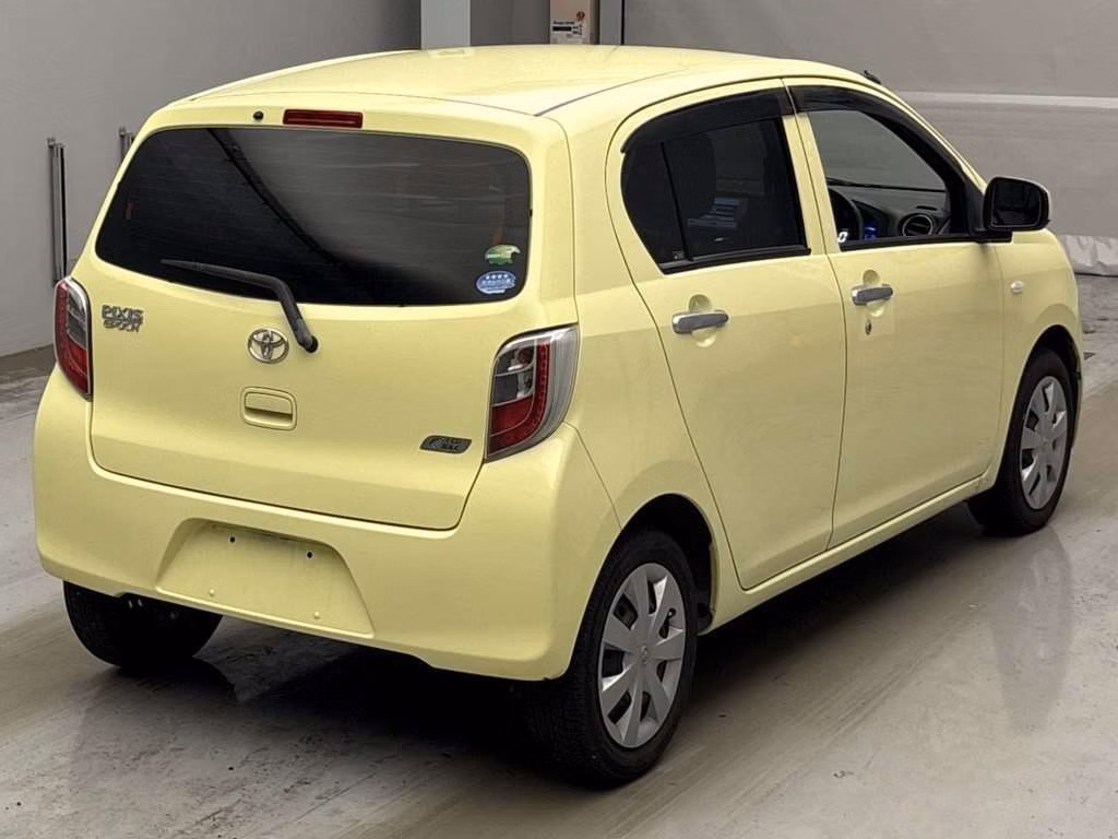 TOYOTA PIXIS EPOCH