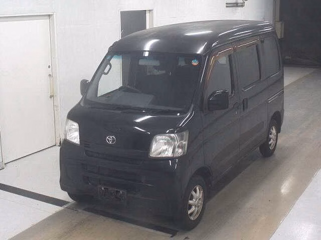 TOYOTA PIXIS VAN