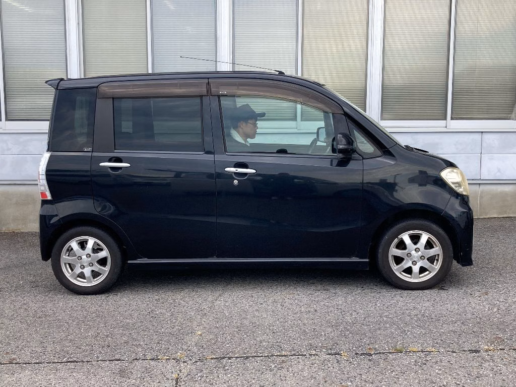 DAIHATSU TANTO EXE