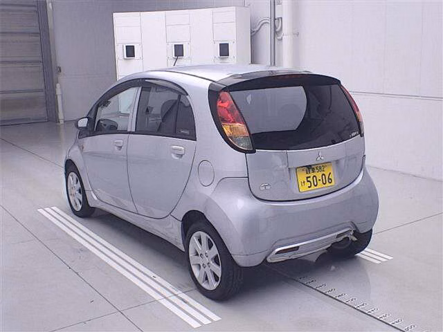 MITSUBISHI I
